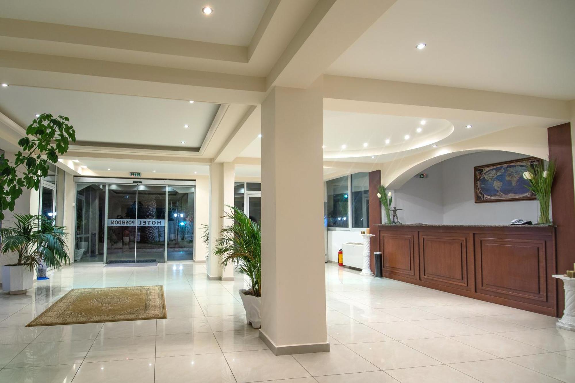 Poseidon Beach Hotel Kastrosikia Bagian luar foto