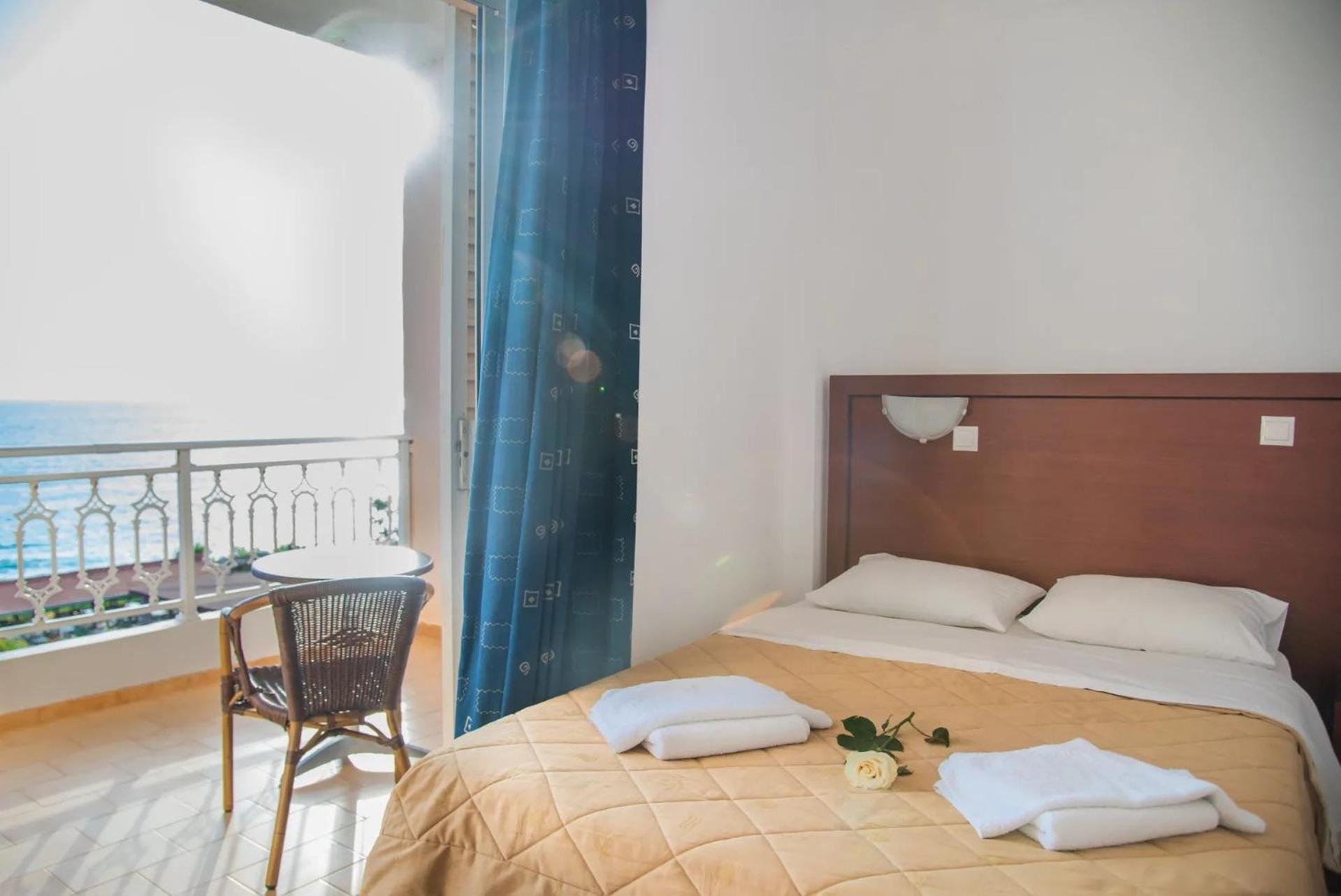 Poseidon Beach Hotel Kastrosikia Bagian luar foto