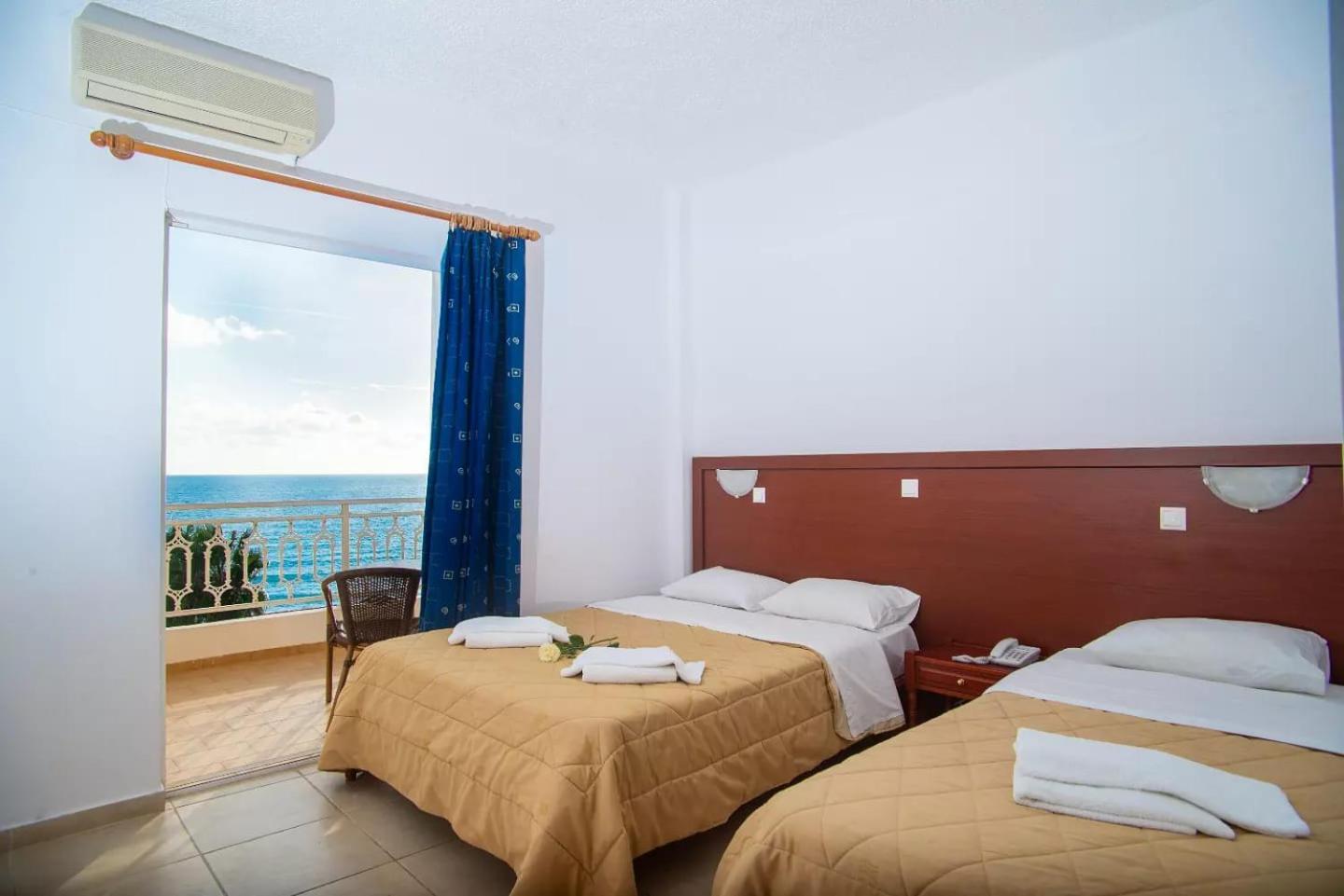 Poseidon Beach Hotel Kastrosikia Bagian luar foto
