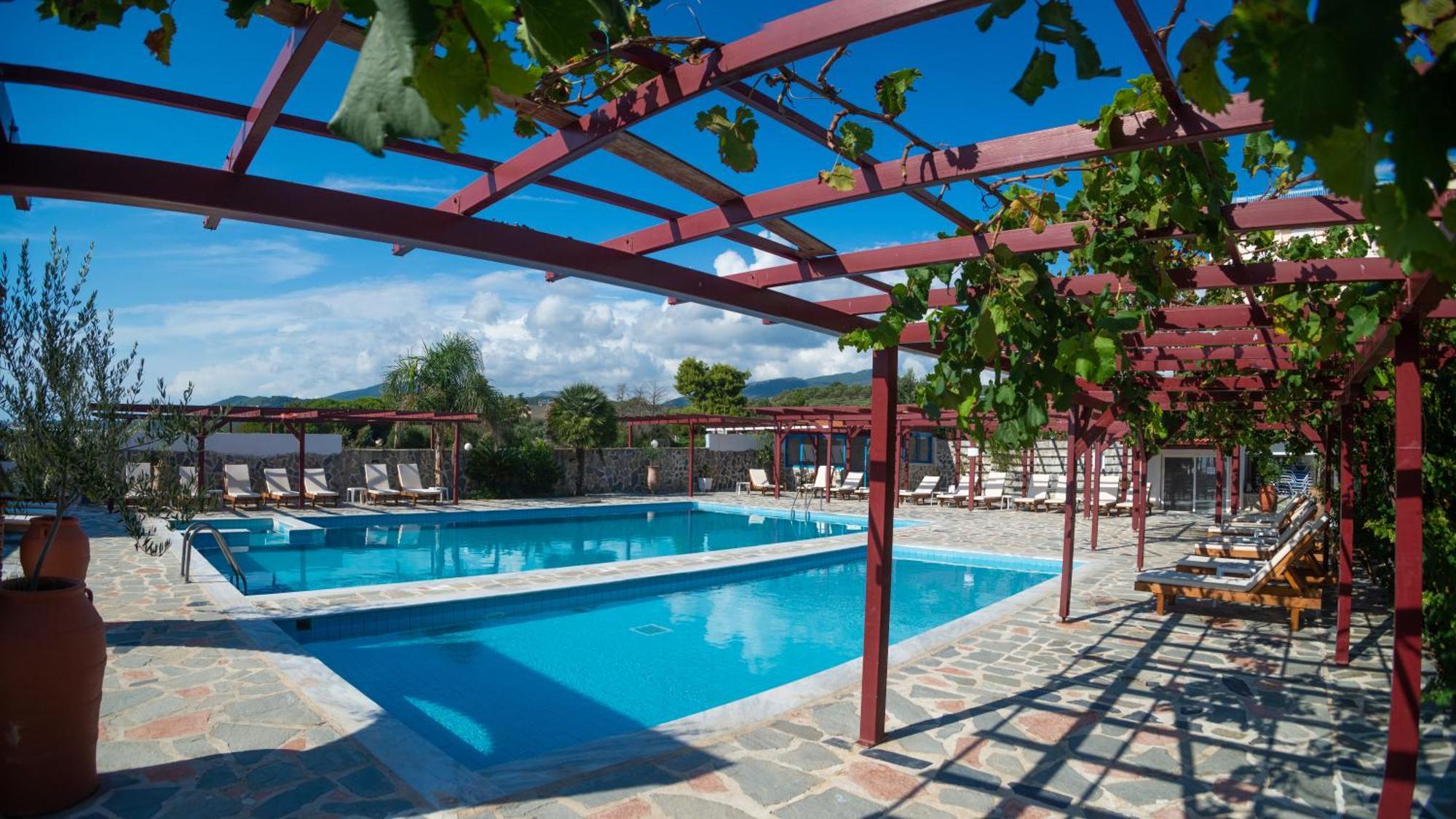 Poseidon Beach Hotel Kastrosikia Bagian luar foto