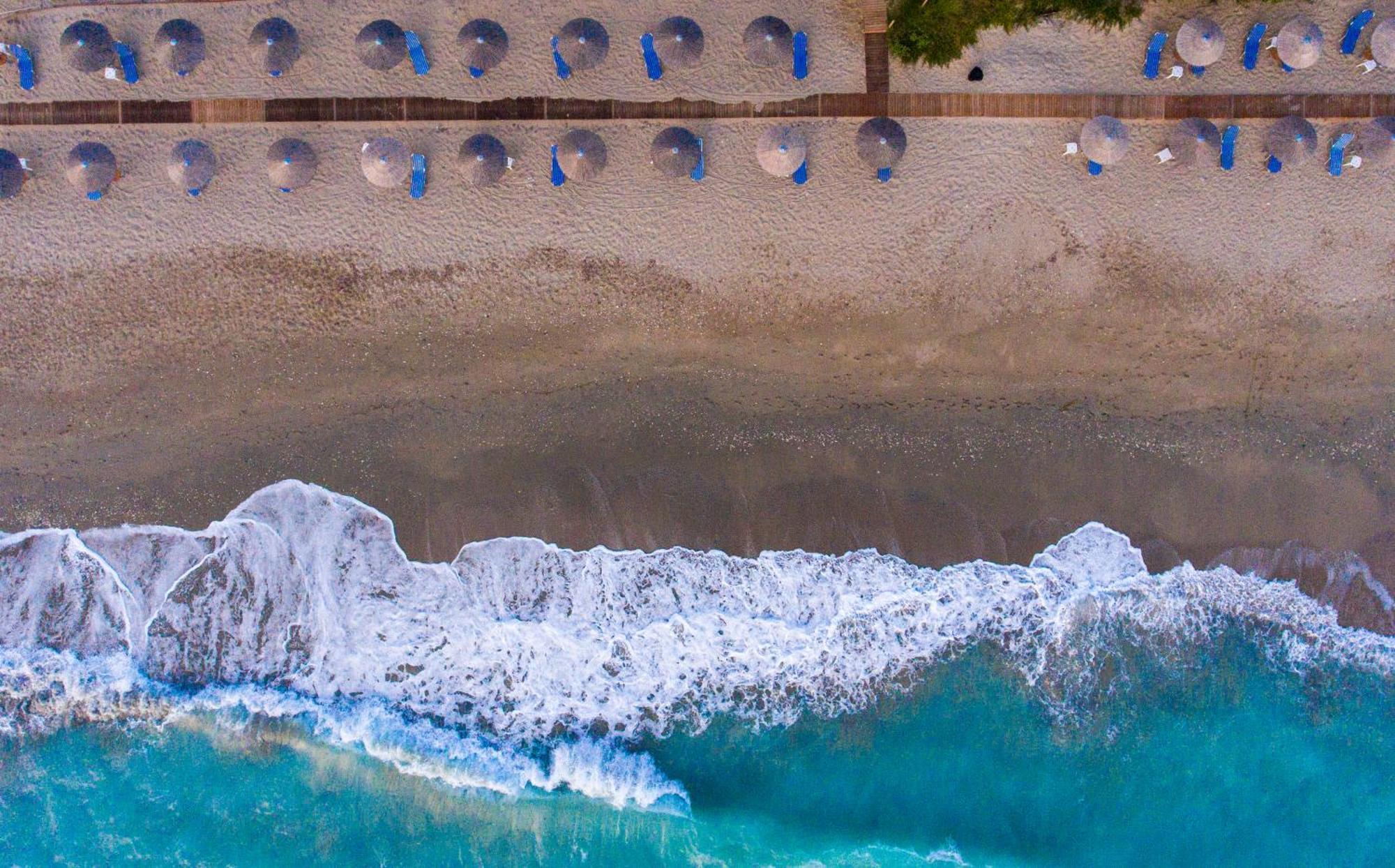 Poseidon Beach Hotel Kastrosikia Bagian luar foto