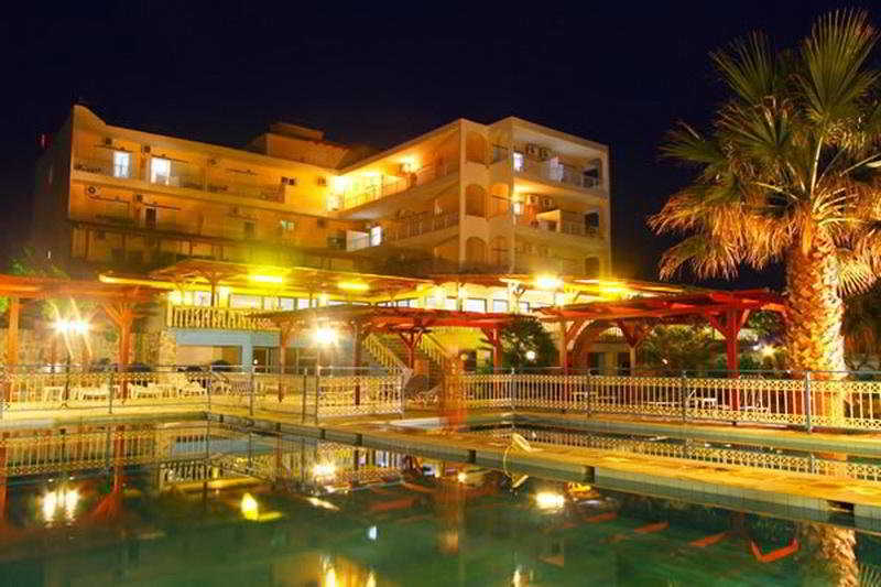 Poseidon Beach Hotel Kastrosikia Bagian luar foto